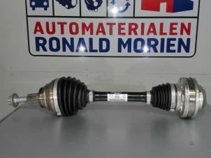 Used Front drive shaft, left Volkswagen T-Roc 2.0 TDI 150 4Motion 16V Price € 151,25 Inclusive VAT offered by Automaterialen Ronald Morien B.V.