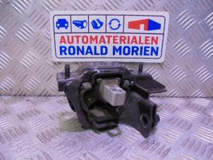 Used Gearbox mount Seat Ibiza IV SC (6J1) 1.2 12V Price € 25,00 Margin scheme offered by Automaterialen Ronald Morien B.V.