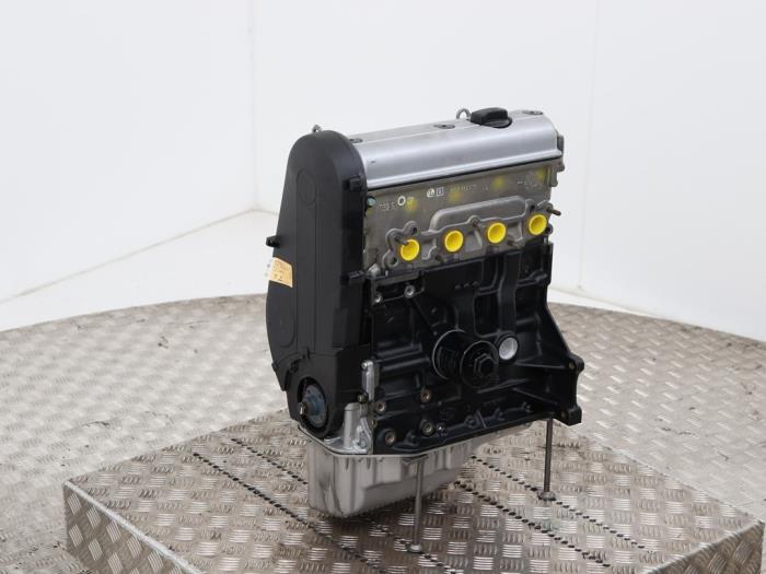 New Engine Volkswagen Golf Price € 665,50 Inclusive VAT offered by Automaterialen Ronald Morien B.V.