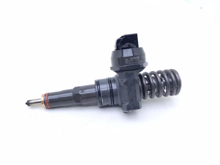 Neuf Injecteurs Audi A4 Avant (B5) 1.9 TDI Prix € 114,95 Prix TTC proposé par Automaterialen Ronald Morien B.V.