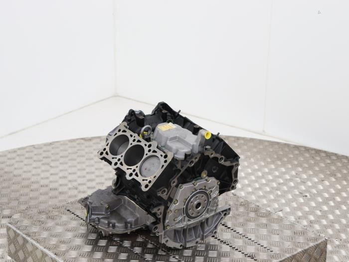 Engine from a Audi A8 2002