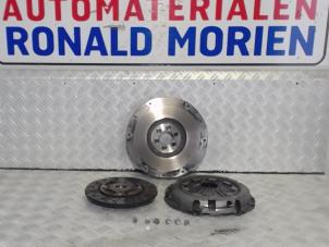 Used Clutch kit (complete) Dacia Duster (SR) Price € 295,00 Margin scheme offered by Automaterialen Ronald Morien B.V.
