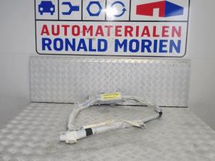 Used Roof curtain airbag, right Opel Zafira (M75) 1.9 CDTI Price € 69,00 Margin scheme offered by Automaterialen Ronald Morien B.V.