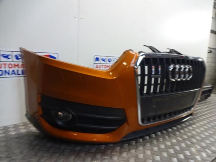 Vorderfront komplett van een Audi Q3 2012