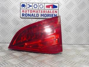 Usados Luz trasera derecha Audi A4 Avant (B8) 1.8 TFSI 16V Precio € 34,99 IVA incluido ofrecido por Automaterialen Ronald Morien B.V.