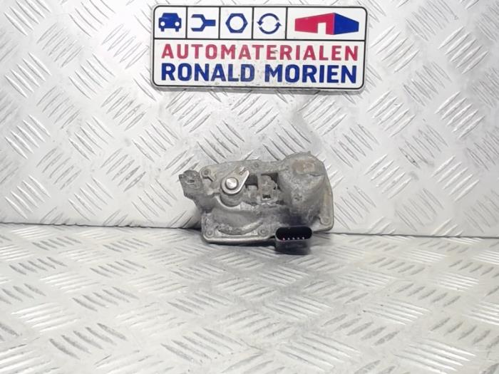 Gebrauchte Auspuff Drosselventil Volkswagen Scirocco (137/13AD) 2.0 TDI 16V Preis € 45,00 Margenregelung angeboten von Automaterialen Ronald Morien B.V.