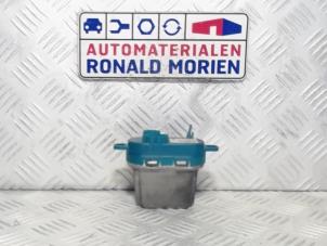 Usados Resistencia de calefactor Audi Q7 (4LB) 3.0 TDI V6 24V Precio € 15,00 Norma de margen ofrecido por Automaterialen Ronald Morien B.V.