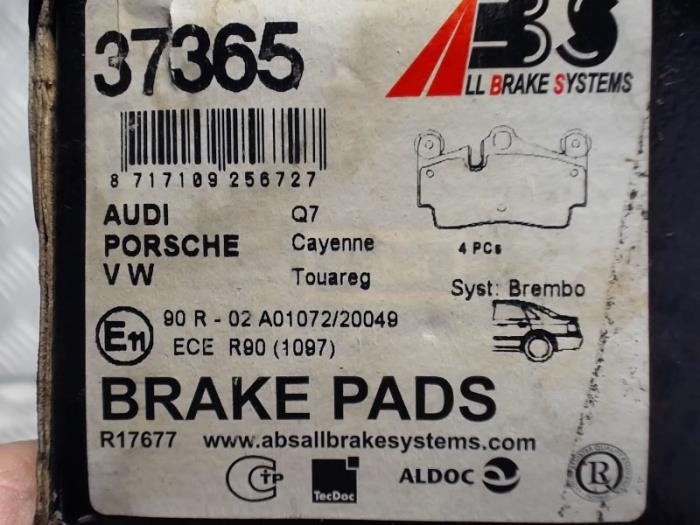Rear brake pad Audi Q7 3.0 TDI V6 24V 7L0698451B