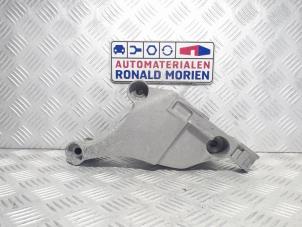 Used Engine mount Opel Astra Price € 15,00 Margin scheme offered by Automaterialen Ronald Morien B.V.