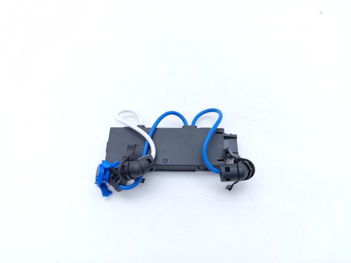 Begagnade Larmsensor Opel Astra K 1.4 Turbo 16V Pris € 35,00 Marginaltabell erbjuds av Automaterialen Ronald Morien B.V.