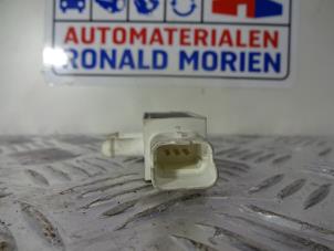 Used Particulate filter sensor Renault Kangoo Express (FW) 1.5 dCi 75 FAP Price € 25,00 Margin scheme offered by Automaterialen Ronald Morien B.V.