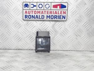 Używane Przekaznik pompy paliwa Seat Leon Cena € 19,00 Procedura marży oferowane przez Automaterialen Ronald Morien B.V.