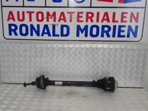 Used Drive shaft, rear right Audi RS 4 (B7) 4.2 V8 40V Price € 75,00 Margin scheme offered by Automaterialen Ronald Morien B.V.