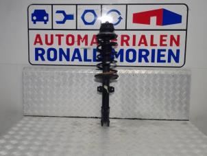 Used Front shock absorber rod, left Dacia Duster (HS) 1.5 dCi 4x4 Price € 75,00 Margin scheme offered by Automaterialen Ronald Morien B.V.