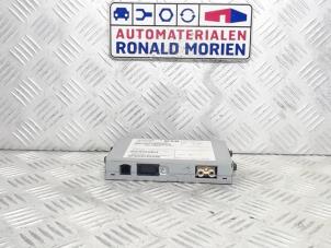 Usagé Module radio Volvo V40 (MV) 1.5 T3 16V Geartronic Prix € 125,00 Règlement à la marge proposé par Automaterialen Ronald Morien B.V.