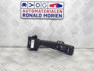 Gebrauchte Scheibenwischer Schalter Volvo V40 (MV) 1.5 T3 16V Geartronic Preis € 25,00 Margenregelung angeboten von Automaterialen Ronald Morien B.V.