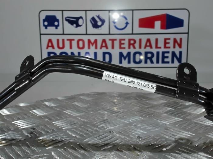 Nya Vattenrör Volkswagen Crafter (SY) 2.0 TDI FWD Pris € 33,28 Inklusive moms erbjuds av Automaterialen Ronald Morien B.V.