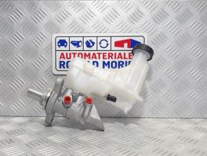 New Master cylinder Renault Talisman Price € 90,75 Inclusive VAT offered by Automaterialen Ronald Morien B.V.