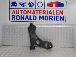 Usagé Bras de suspension avant droit Fiat 500L (199) Prix € 123,00 Règlement à la marge proposé par Automaterialen Ronald Morien B.V.