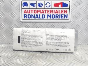 Używane Poduszka powietrzna prawa (deska rozdzielcza) Audi A4 Avant (B6) 2.0 20V Cena € 95,00 Procedura marży oferowane przez Automaterialen Ronald Morien B.V.