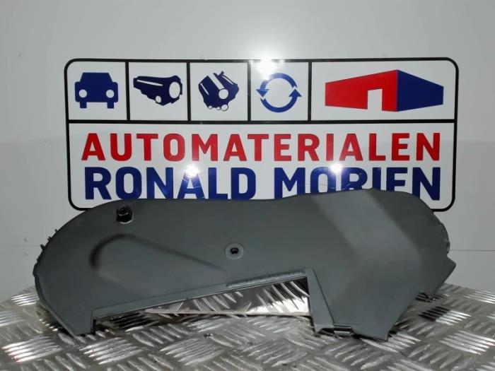 Neuf Couvercle de distribution Audi A1 (8X1/8XK) 1.6 TDI 16V Prix € 10,89 Prix TTC proposé par Automaterialen Ronald Morien B.V.