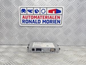 Usados Módulo de radio Volvo V40 Precio € 95,00 Norma de margen ofrecido por Automaterialen Ronald Morien B.V.