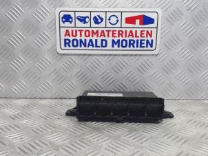 Used Central door locking module Ford Focus 3 2.0 TDCi 16V 115 Price € 39,00 Margin scheme offered by Automaterialen Ronald Morien B.V.