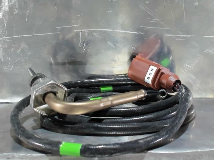 Gebrauchte Auspuff Temperatursensor Volkswagen Transporter T6 2.0 TDI 150 Preis € 25,00 Mit Mehrwertsteuer angeboten von Automaterialen Ronald Morien B.V.