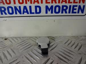Usados Sensor de lluvia Ford Focus Precio € 25,00 Norma de margen ofrecido por Automaterialen Ronald Morien B.V.