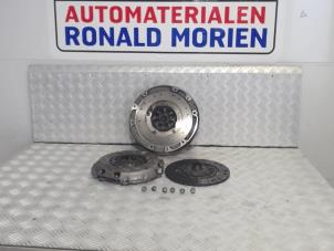 Usados Juego de platos de (completo) Opel Corsa E 1.0 SIDI Turbo 12V Precio € 175,00 Norma de margen ofrecido por Automaterialen Ronald Morien B.V.