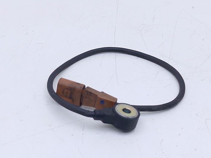 Gebrauchte Klopfsensor Audi RS 4 Avant (B7) RS4 4.2 V8 40V Preis € 30,25 Mit Mehrwertsteuer angeboten von Automaterialen Ronald Morien B.V.