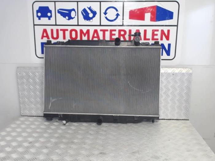Usagé Radiateur Mazda CX-5 II (KF) 2.2 SkyActiv-D 150 16V 2WD Prix € 49,00 Règlement à la marge proposé par Automaterialen Ronald Morien B.V.