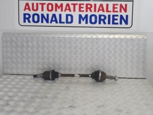 Usagé Arbre de transmission avant gauche Ford Ka+ 1.2 Prix € 95,00 Règlement à la marge proposé par Automaterialen Ronald Morien B.V.