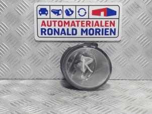 Used Fog light, front right Opel Vivaro A Combi 2.0 CDTI Price € 20,65 Margin scheme offered by Automaterialen Ronald Morien B.V.