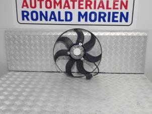 Usagé Ventilateur Volkswagen Polo V (6R) 1.2 12V BlueMotion Technology Prix € 45,00 Règlement à la marge proposé par Automaterialen Ronald Morien B.V.