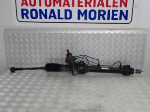 Usagé Crémaillère assistee Opel Frontera (6B) 2.2i 16V Prix € 145,00 Règlement à la marge proposé par Automaterialen Ronald Morien B.V.