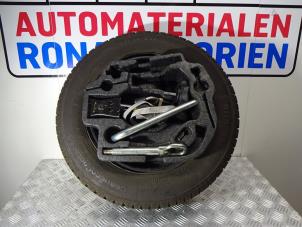 Used Jackkit + spare wheel Volkswagen Fox (5Z) 1.2 Price € 49,00 Margin scheme offered by Automaterialen Ronald Morien B.V.