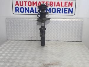 Gebrauchte Stoßdämpferstrebe rechts vorne Porsche Cayman Preis € 195,00 Margenregelung angeboten von Automaterialen Ronald Morien B.V.