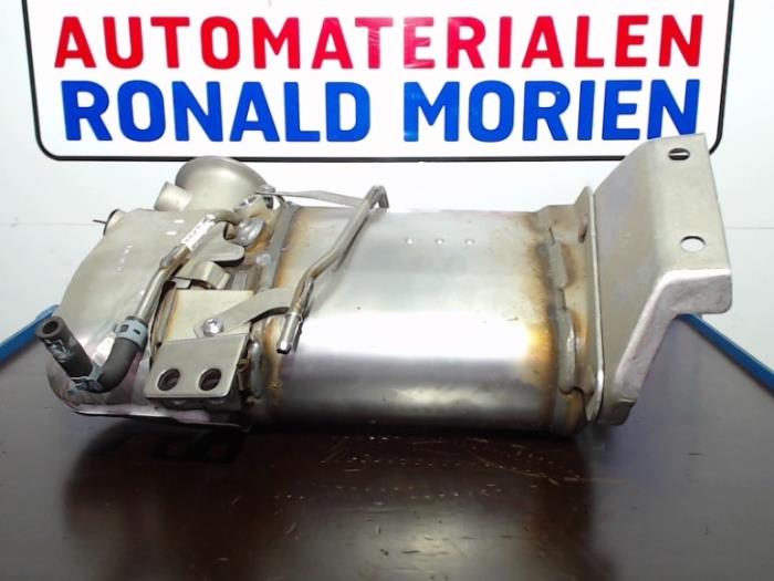 New Particulate filter Volkswagen Scirocco (137/13AD) 2.0 TDI 16V Price € 1.082,95 Inclusive VAT offered by Automaterialen Ronald Morien B.V.