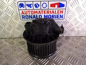 Used Heating and ventilation fan motor Ford Fiesta 6 (JA8) 1.6 TDCi 16V 95 Price € 19,00 Margin scheme offered by Automaterialen Ronald Morien B.V.