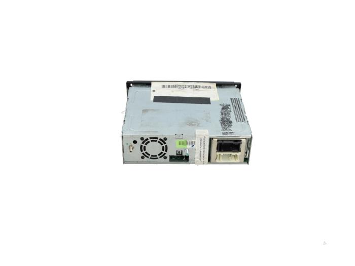 Usagé Module navigation Volkswagen Phaeton (3D) 3.2 V6 30V Prix € 125,00 Règlement à la marge proposé par Automaterialen Ronald Morien B.V.
