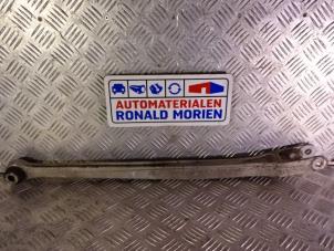Gebrauchte Querlenker links hinten Porsche Cayman Preis € 69,00 Margenregelung angeboten von Automaterialen Ronald Morien B.V.