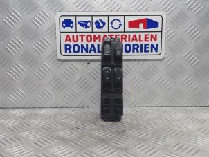 Used Electric window switch Opel Frontera (6B) 2.2i 16V Price € 20,00 Margin scheme offered by Automaterialen Ronald Morien B.V.