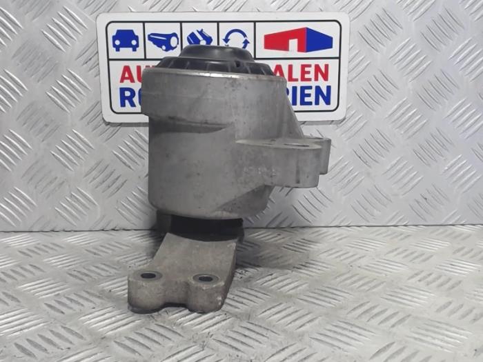 Gebrauchte Motorlager Ford Transit 2.2 TDCi 16V Preis € 45,00 Margenregelung angeboten von Automaterialen Ronald Morien B.V.