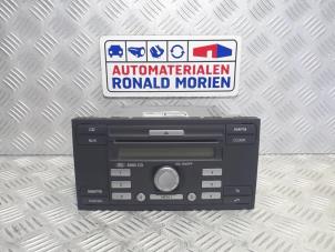 Usados Reproductor de CD y radio Ford Transit Precio € 95,00 Norma de margen ofrecido por Automaterialen Ronald Morien B.V.
