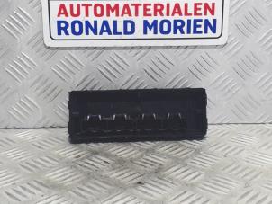 Usados Módulo Climatronic Opel Astra J (PC6/PD6/PE6/PF6) 1.6 16V Precio € 35,00 Norma de margen ofrecido por Automaterialen Ronald Morien B.V.