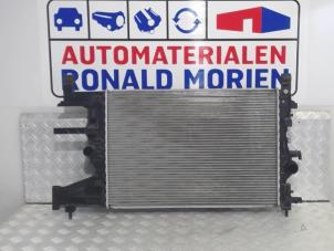 Usagé Radiateur d'eau Opel Astra J (PC6/PD6/PE6/PF6) 1.6 16V Prix € 50,00 Règlement à la marge proposé par Automaterialen Ronald Morien B.V.