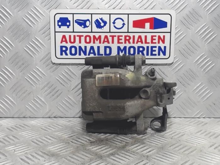 Gebrauchte Bremszange links hinten Opel Crossland (X) 1.2 12V LPG Preis € 49,00 Margenregelung angeboten von Automaterialen Ronald Morien B.V.
