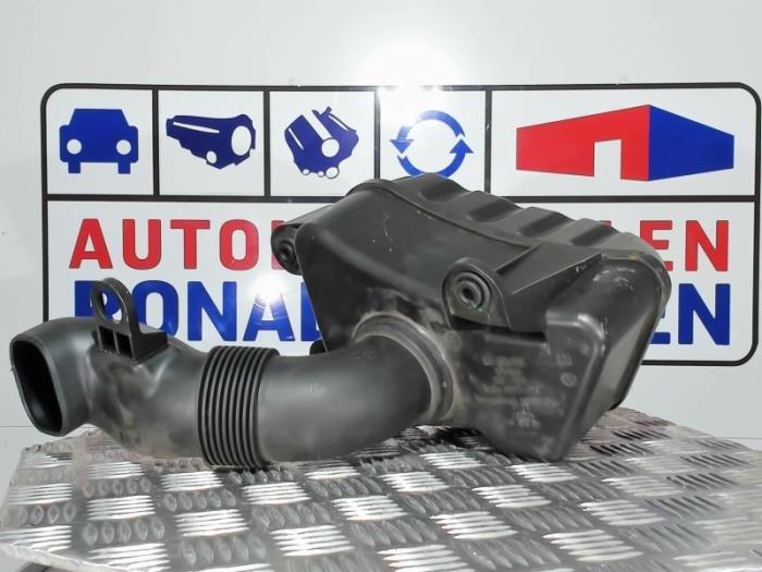 Air intake hose Volkswagen Caddy Combi III 2.0 Ecofuel 1K0129622D