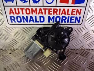 Used Door window motor Skoda Octavia Combi (5EAC) 1.6 TDI 16V Price € 10,00 Margin scheme offered by Automaterialen Ronald Morien B.V.